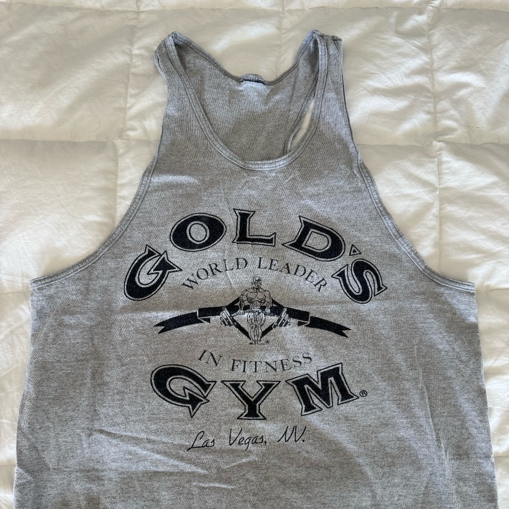 Golds  Gym, medium, grey tank top